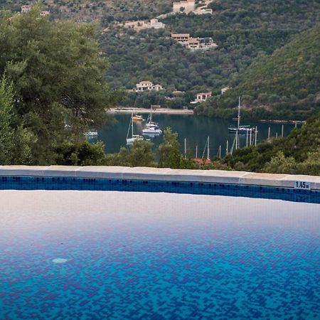 Villas Amantea- Four Villas With Big Pool And Infinity Pool Sývota Eksteriør bilde