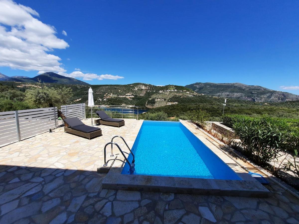 Villas Amantea- Four Villas With Big Pool And Infinity Pool Sývota Eksteriør bilde