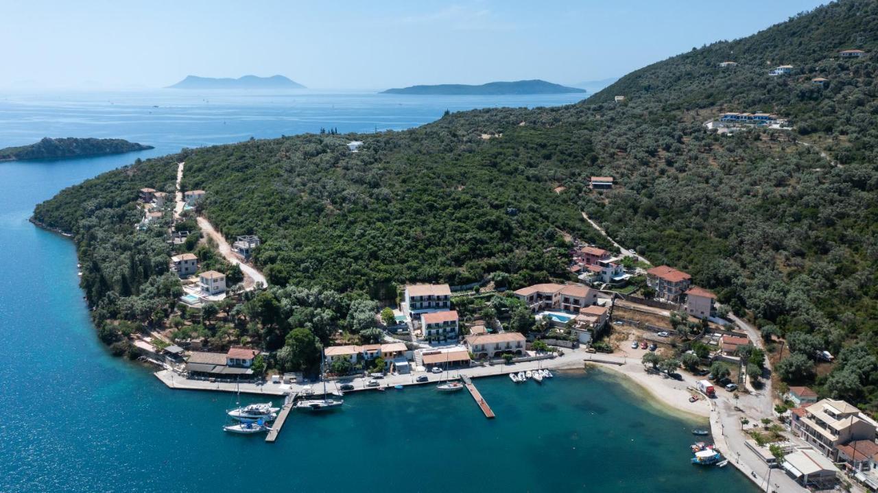 Villas Amantea- Four Villas With Big Pool And Infinity Pool Sývota Eksteriør bilde