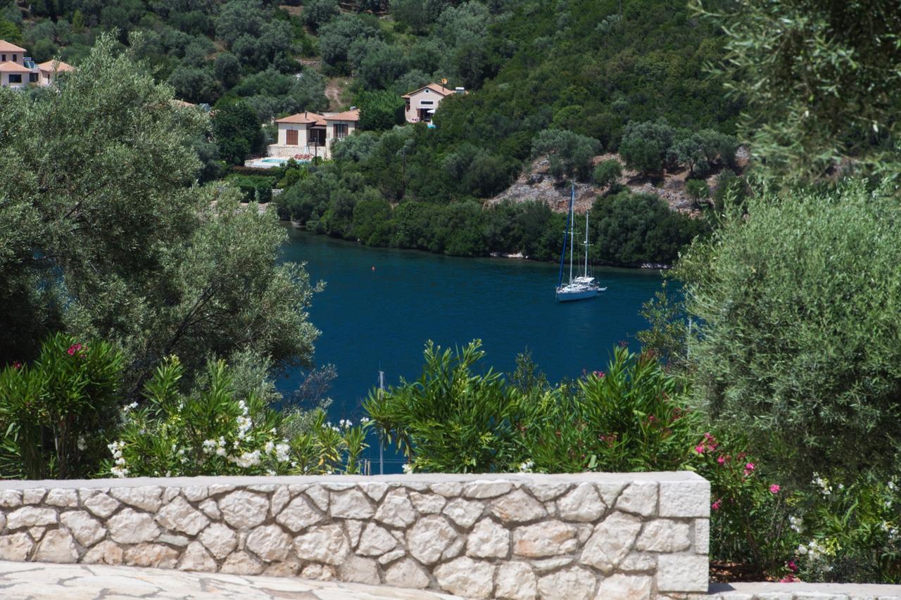 Villas Amantea- Four Villas With Big Pool And Infinity Pool Sývota Eksteriør bilde