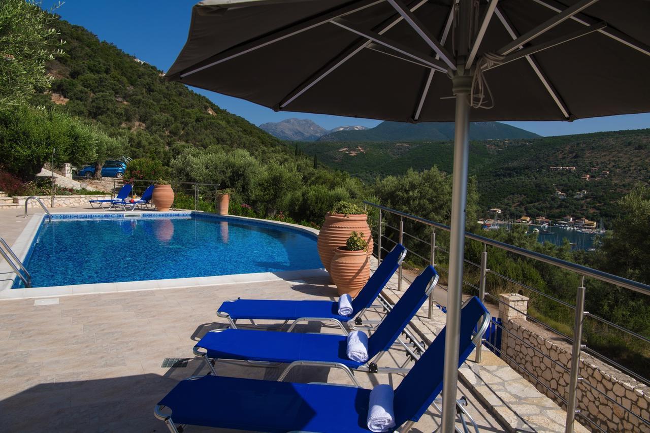 Villas Amantea- Four Villas With Big Pool And Infinity Pool Sývota Eksteriør bilde